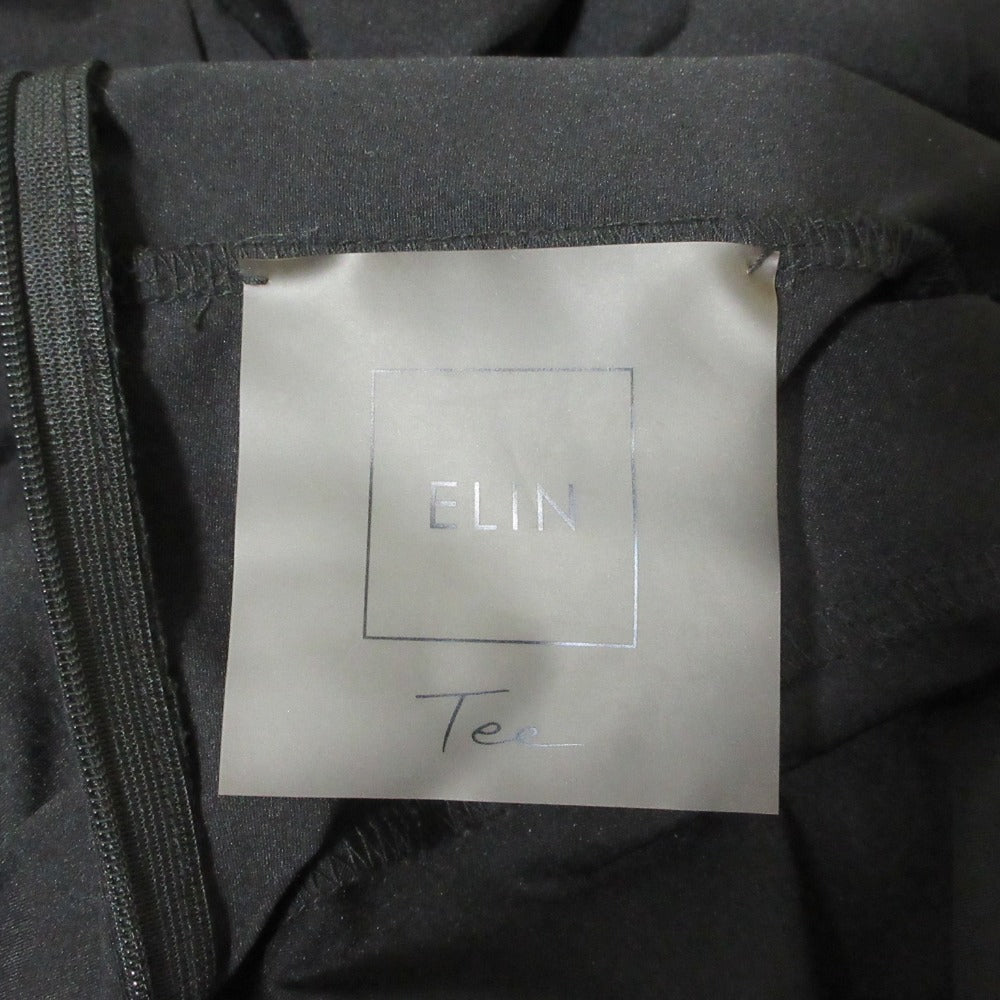エリン Constructive top 長袖ハイネックトップス