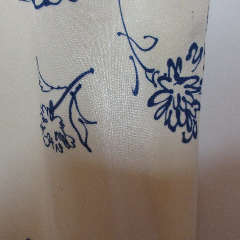エトレトウキョウ LINE ART FLOWER PRINTキャミワンピース