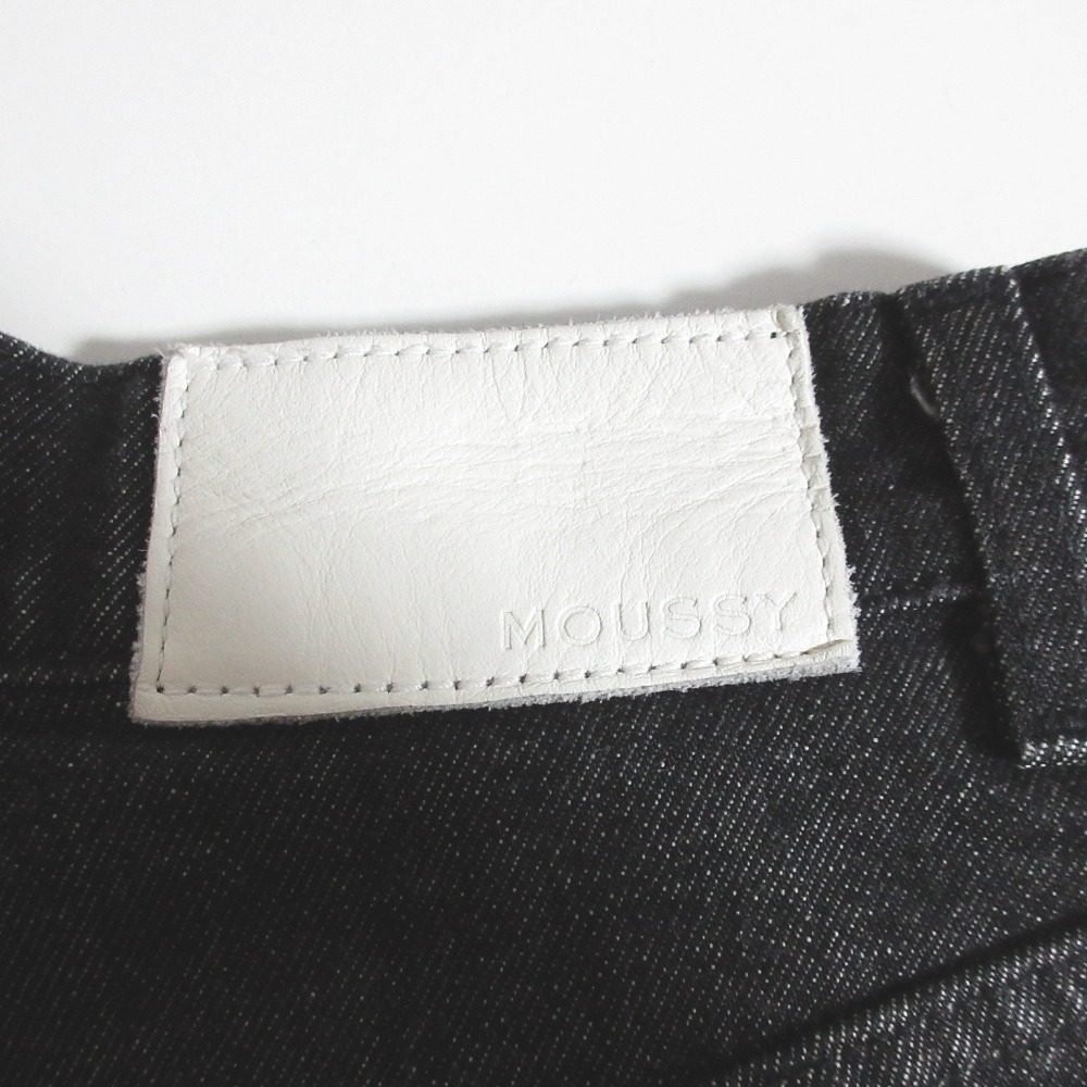 マウジー PLAIN JEANS デニムパンツ