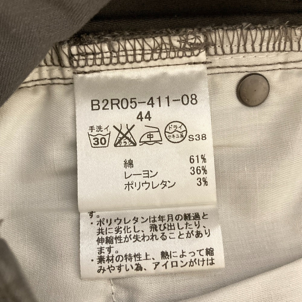 バーバリーロンドン ストレッチチノテーパードパンツ
