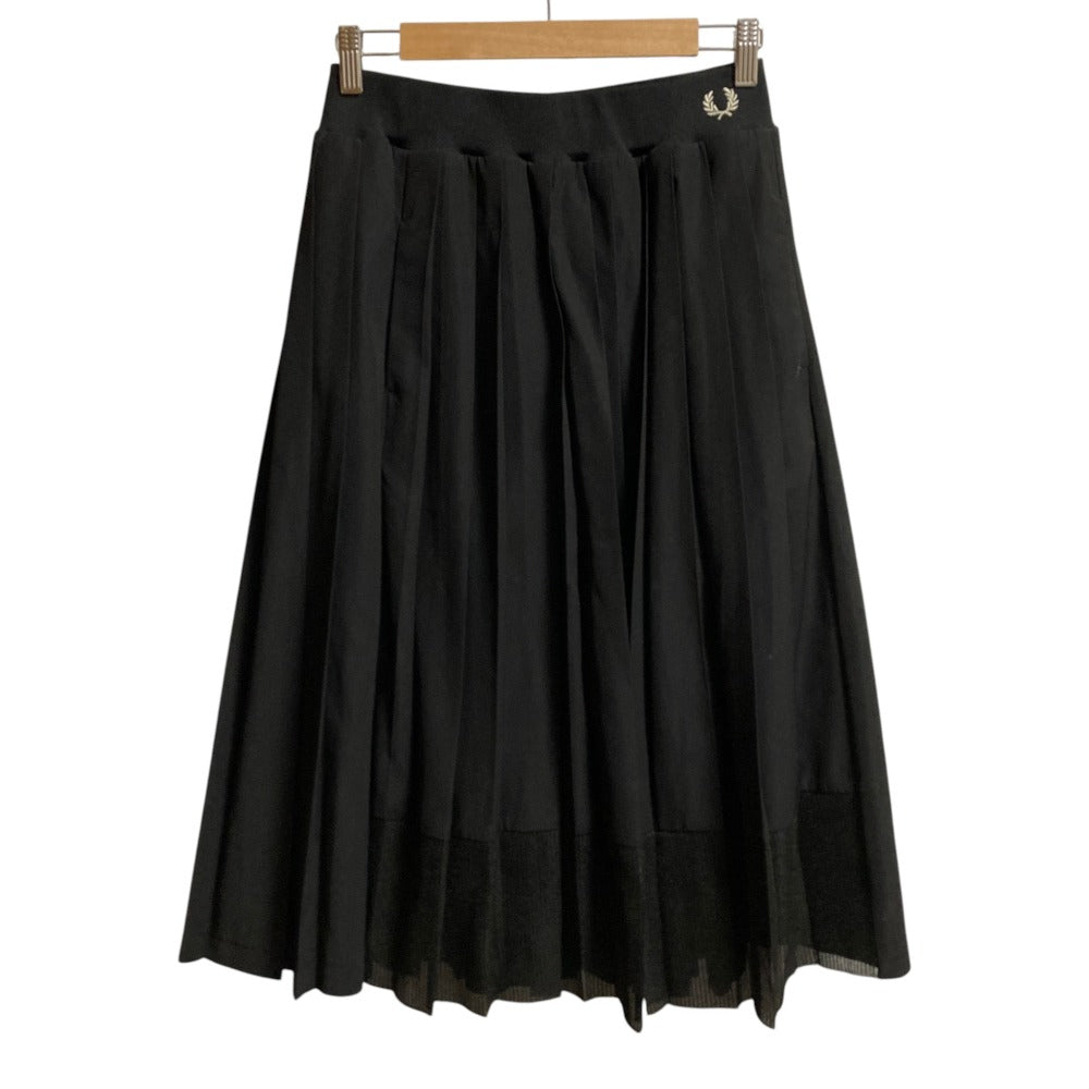 フレッドペリー Sheer Knit Paneledスカート