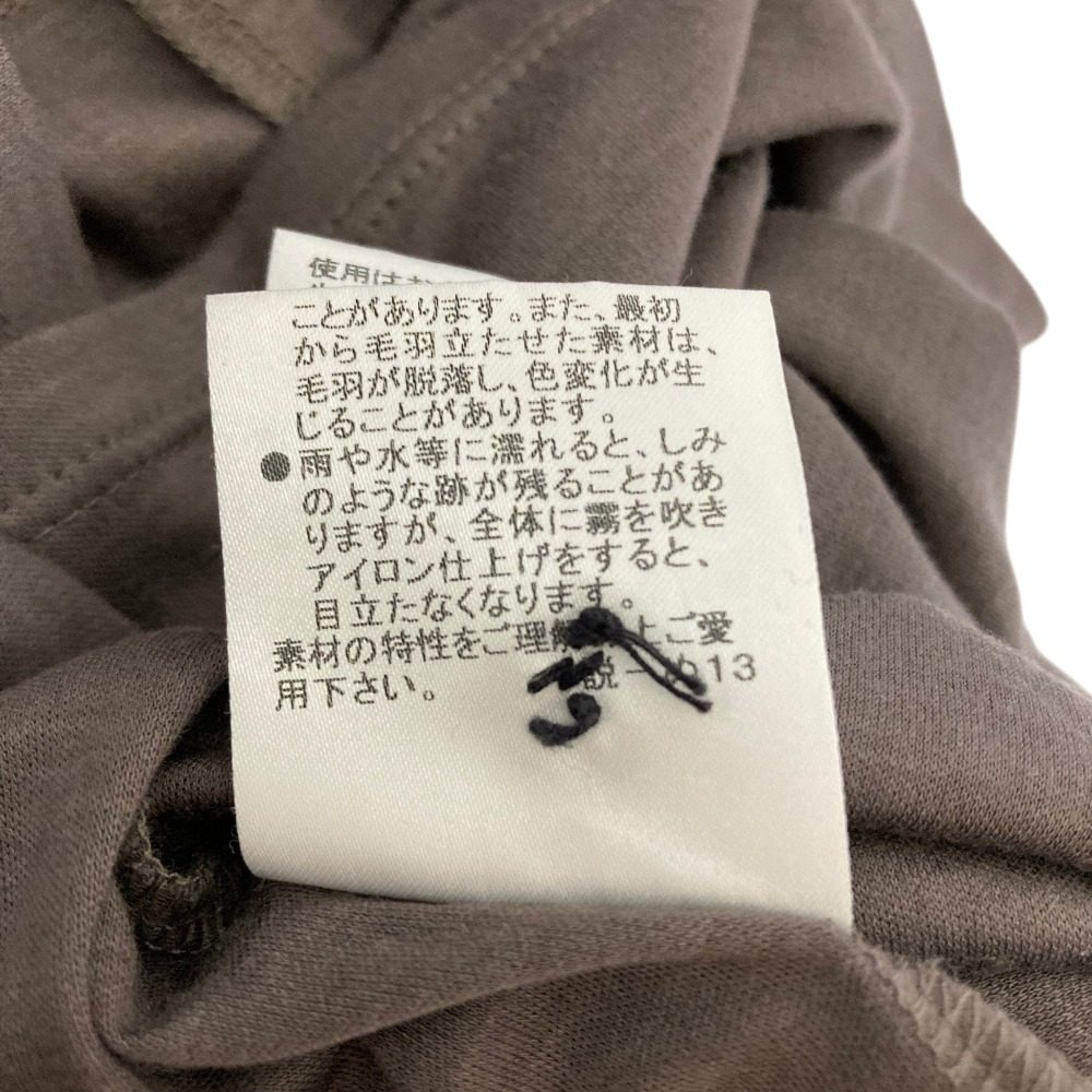 バーバリー フリルロングスリーブカットソー
