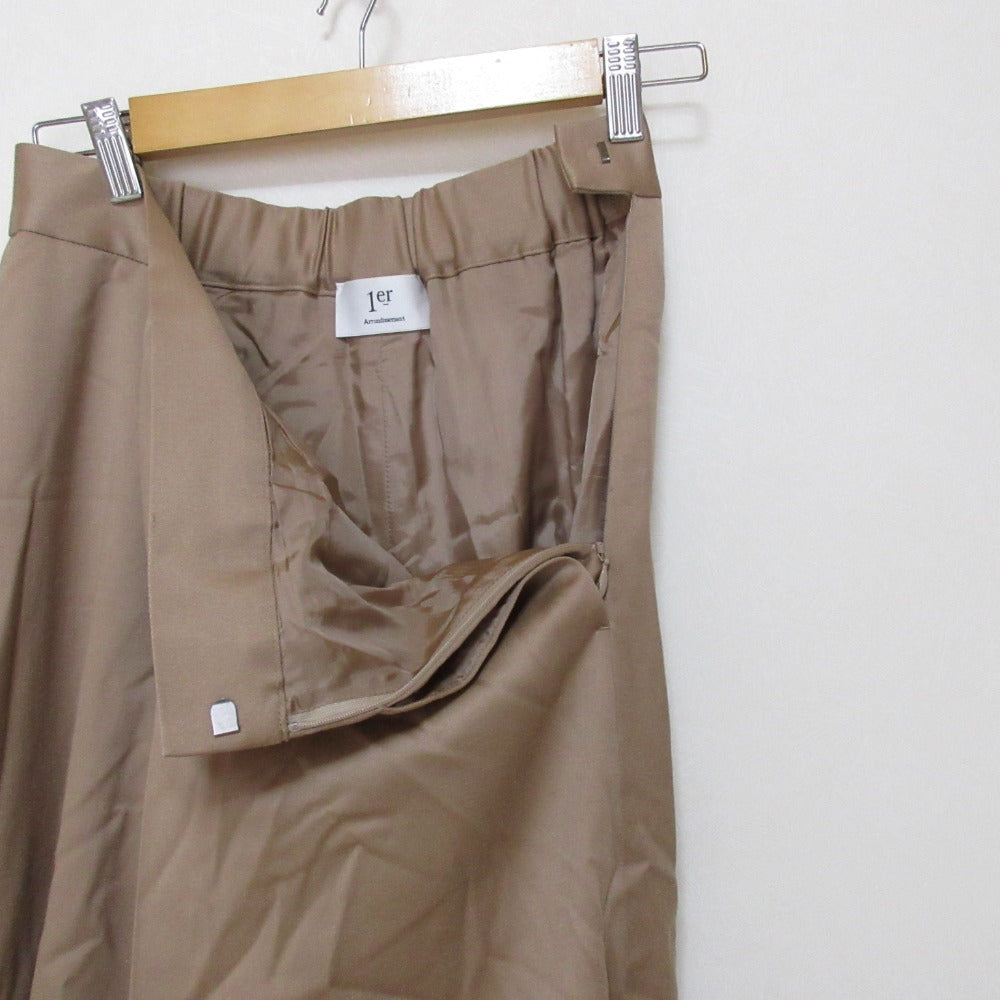 プルミエアロンディスモン ウールサテンキュロットパンツ