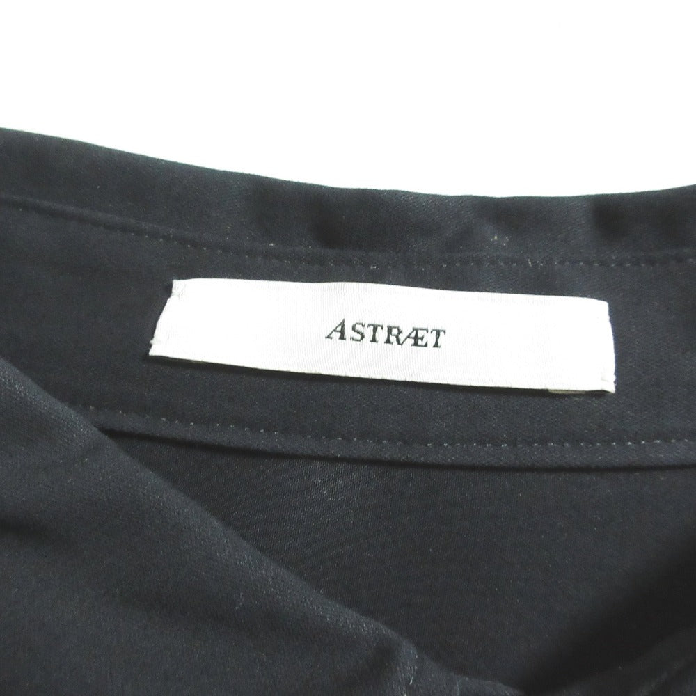 アストラット アシンメトリーヘムロングシャツ