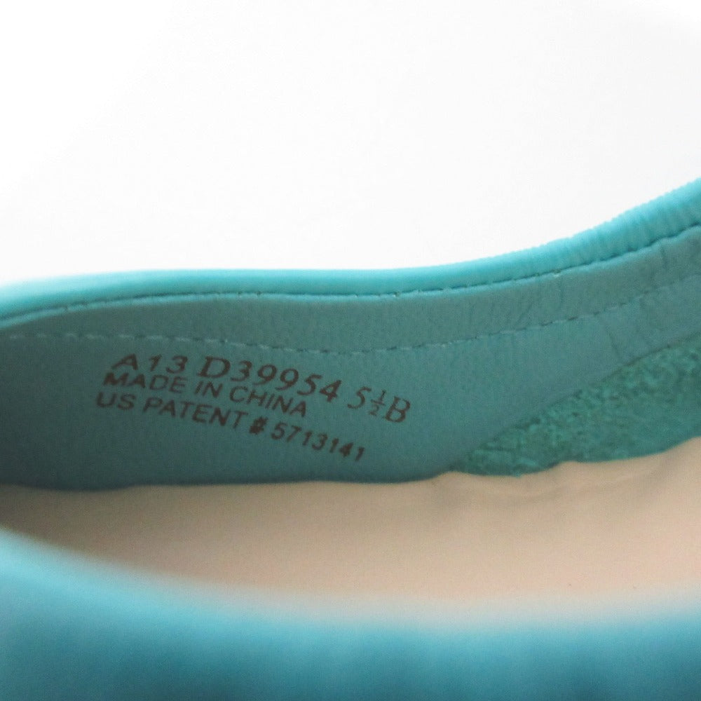 コールハーン Milly Wedge レザーパンプス