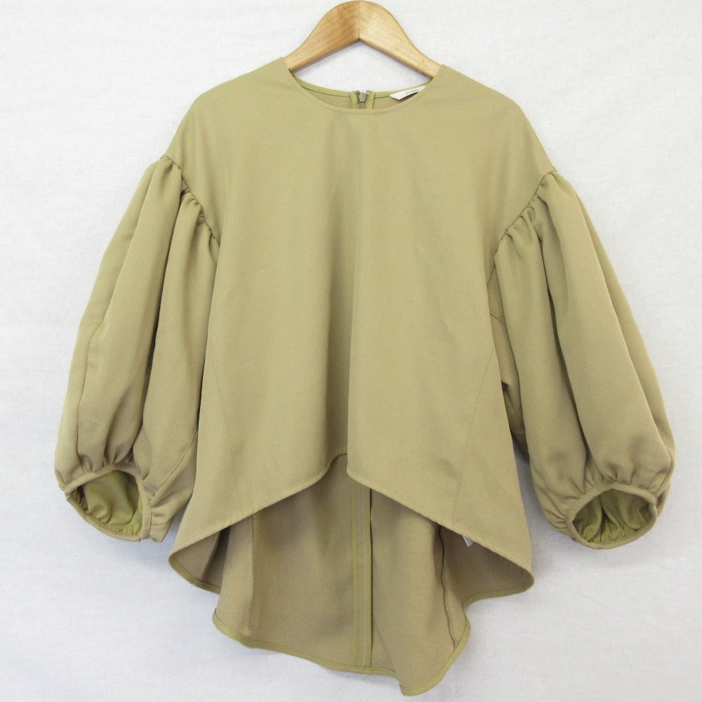 クラネ VOLUME PUFF TOPS ブラウス