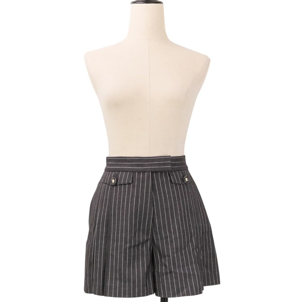 ハーリップトゥ Fleurine Ruffle Blouse Double Tuck Front Shorts セットアップ