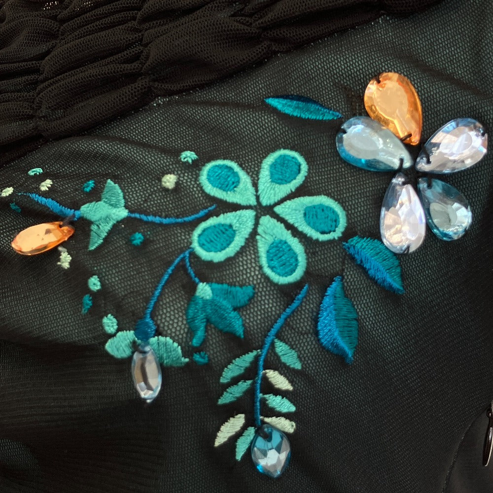 ヴィヴィアンタム フラワー刺繍パワーネットワンピース