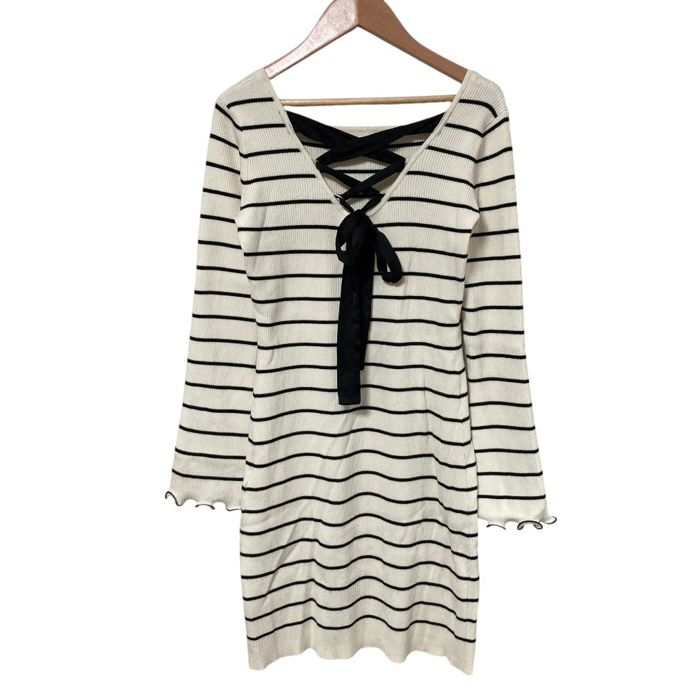 ハーリップトゥ Be Mine Back Lace-Up Mini Dress ニットワンピース