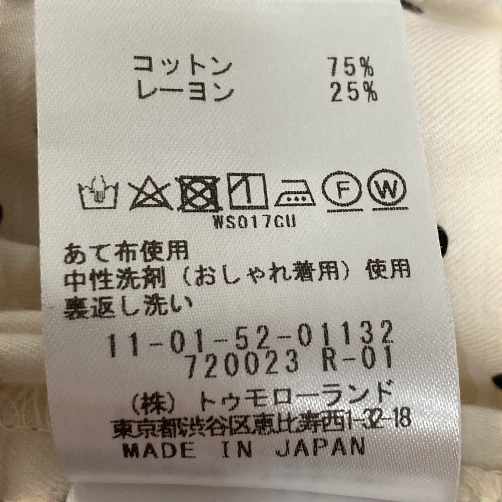 ボールジィ ドットプリントフリルネックブラウス