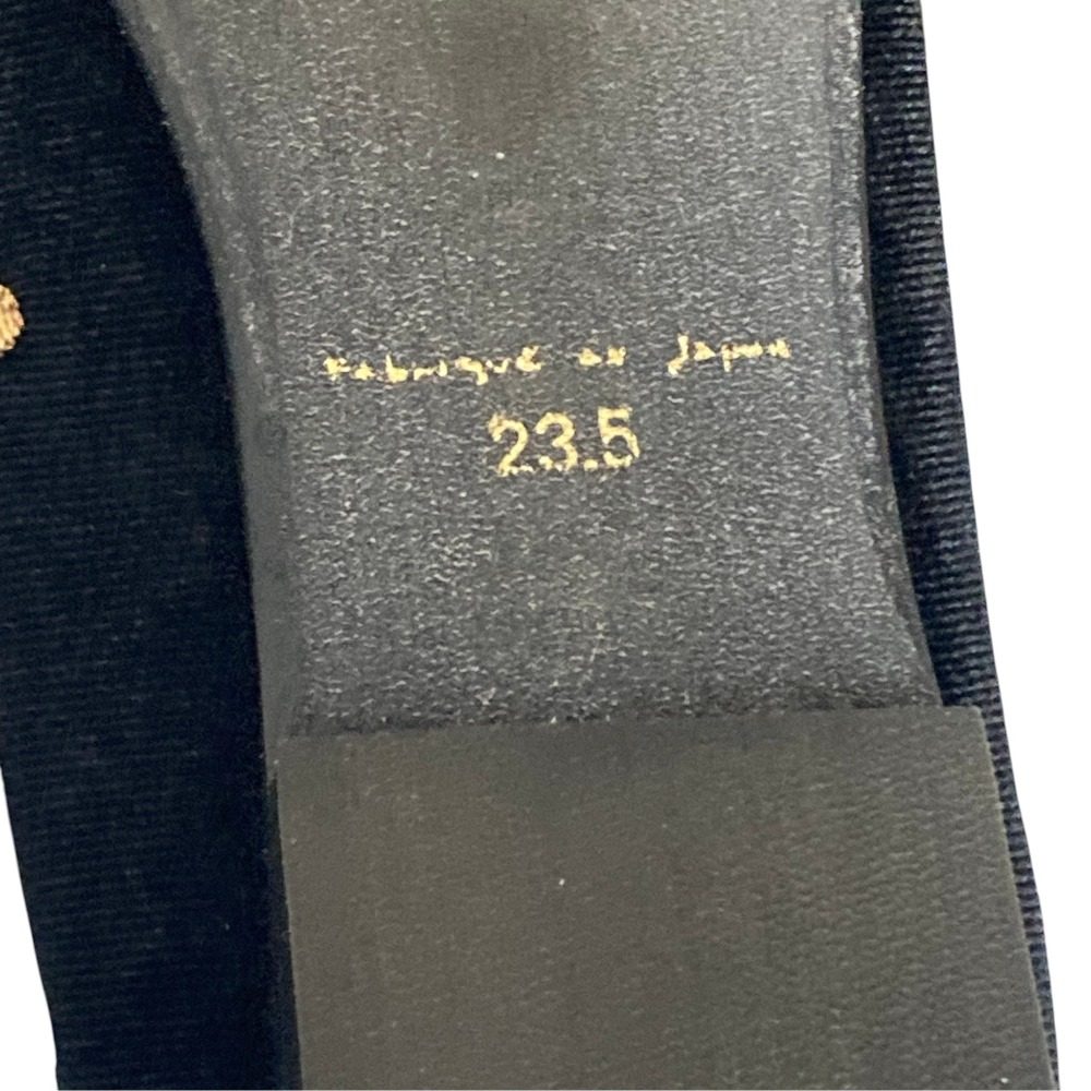 エマフランシス ベルベット刺繍ローファー