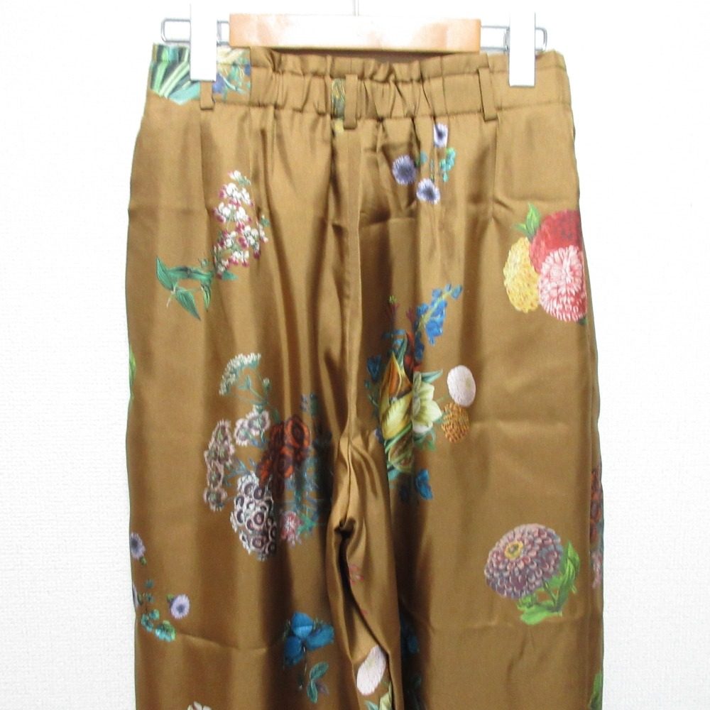 キャバン シルクBOUQUETプリントワイドパンツ