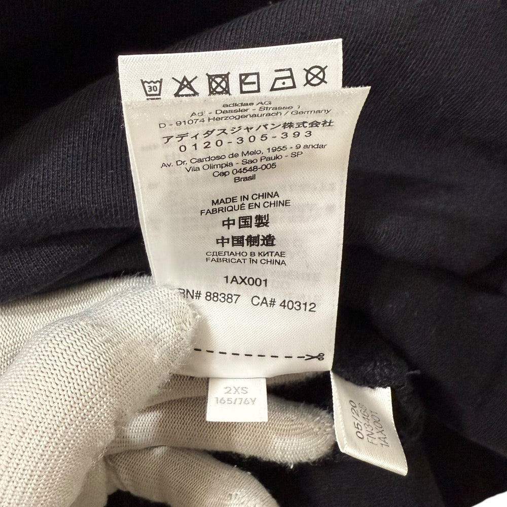 Y-3 ロゴスウェットパーカー