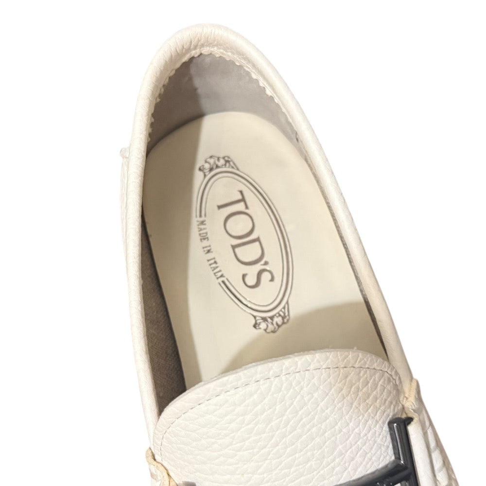 トッズ ダブル T レザー ローファー