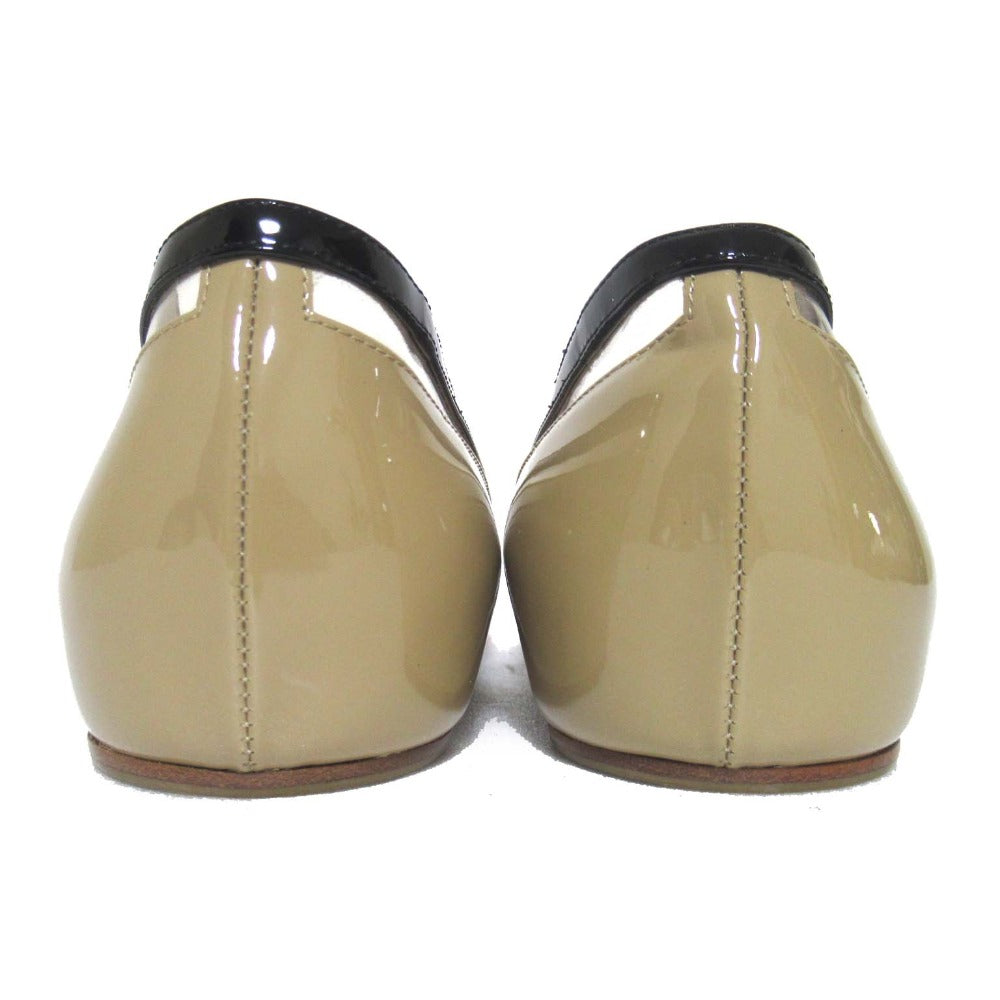 クリスチャン ルブタン パテント レザー ポインテッド トゥ フラット パンプス