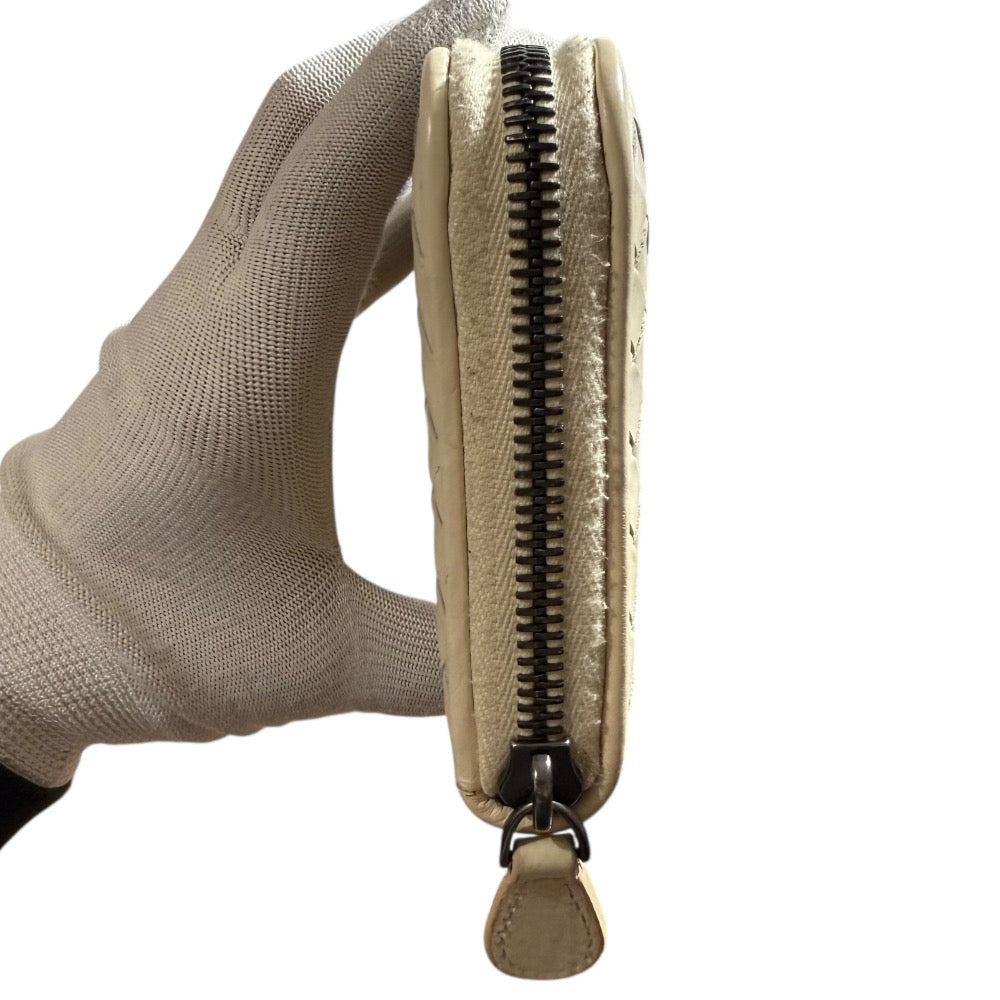 ボッテガ・ヴェネタイントレチャートレザー長財布