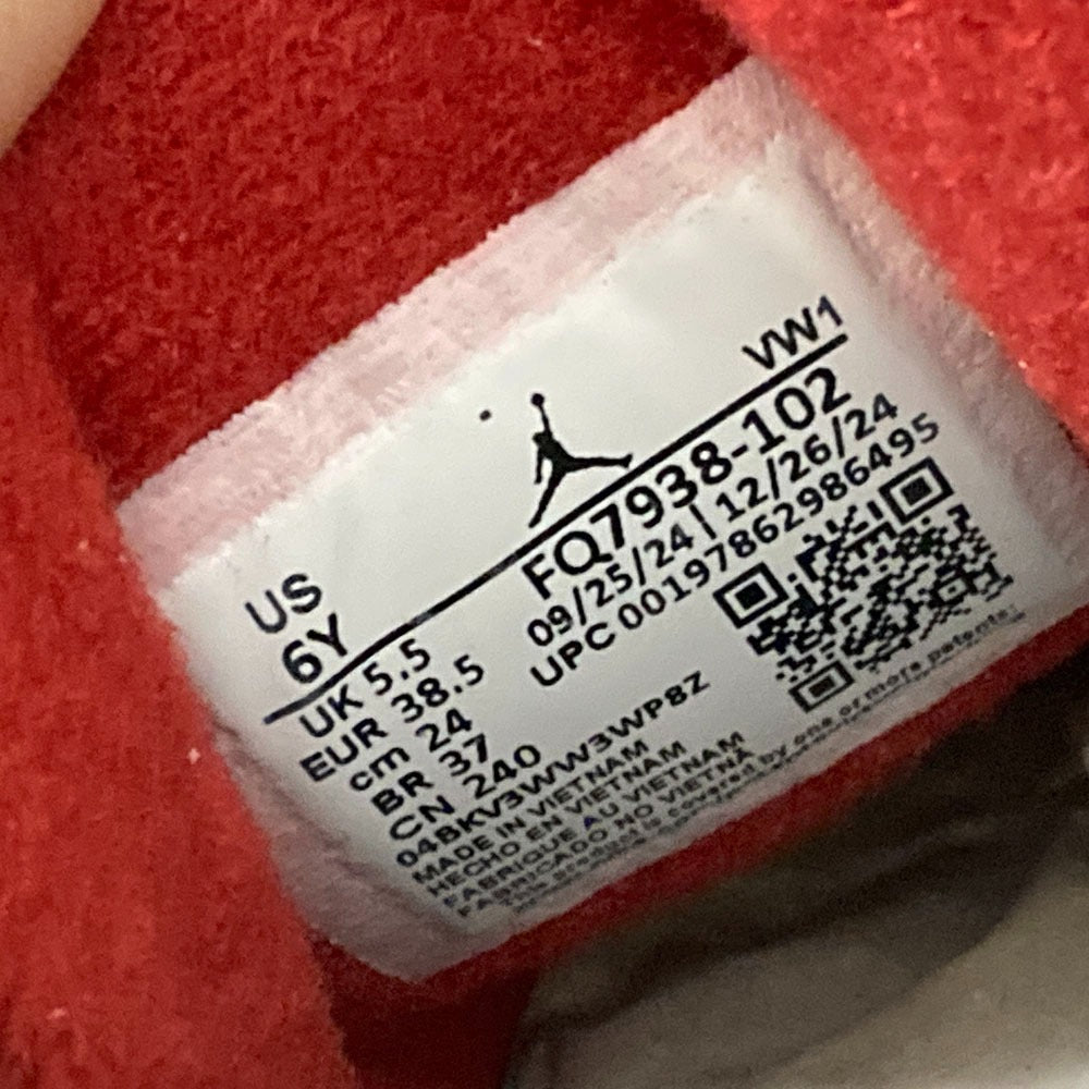 ナイキ J AIR JORDAN 4 RM スニーカー