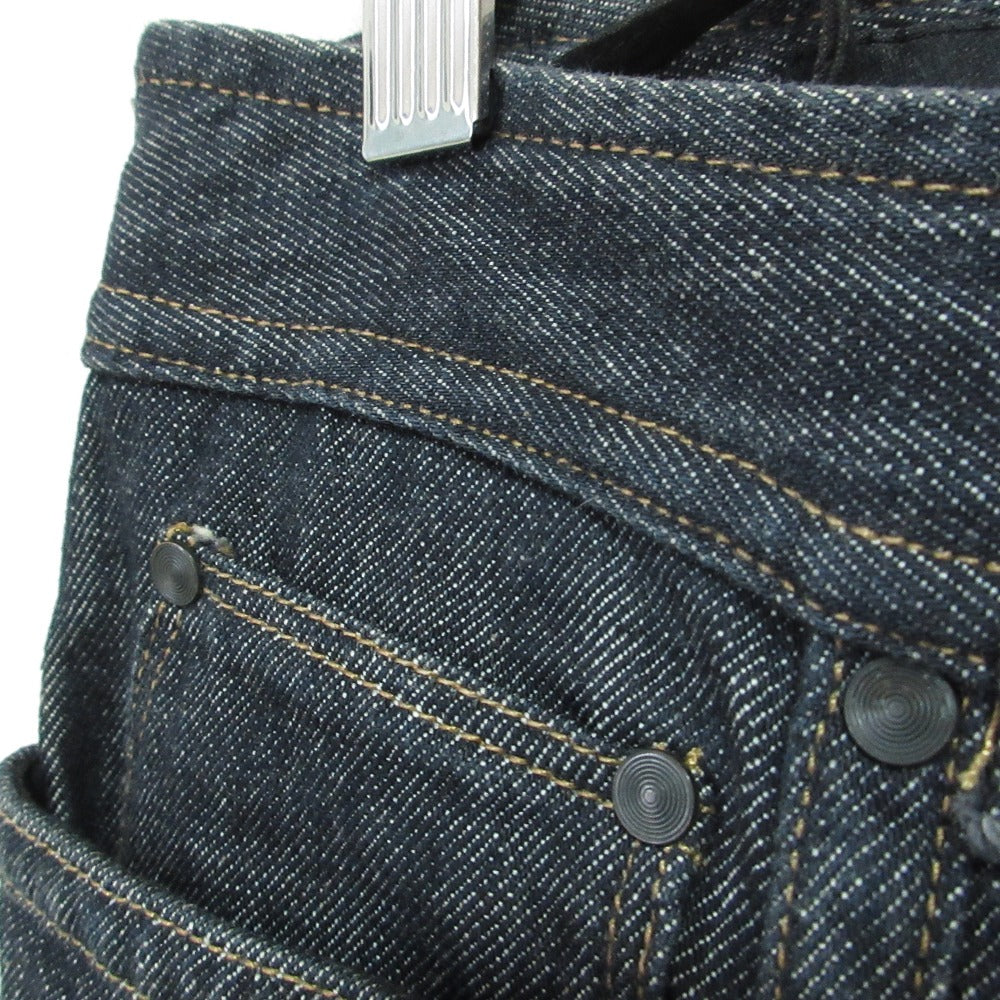 グッチ 刺繍デニムパンツ