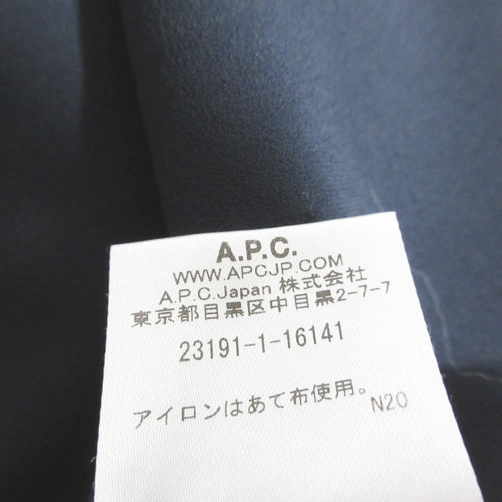 アーペーセー フリルカラー ベルト付きシャツワンピース
