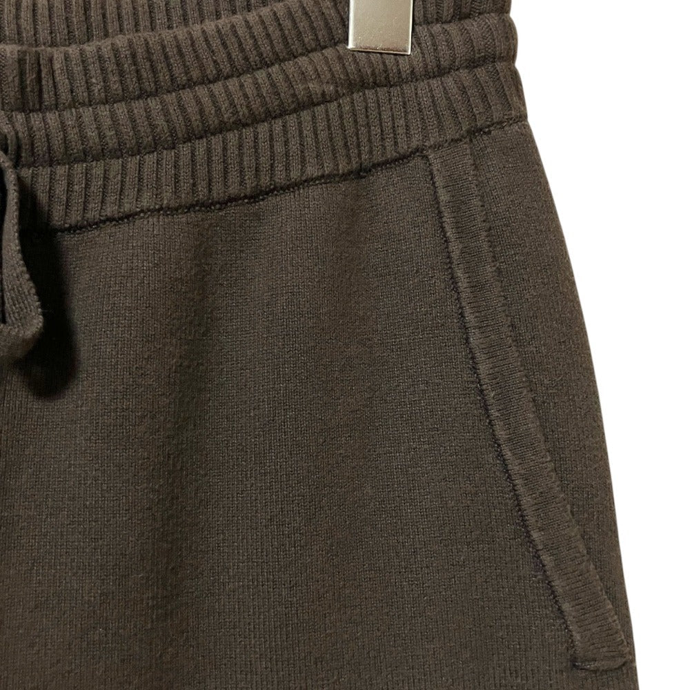 アローヨガ Scholar Knit ニットカーゴパンツ