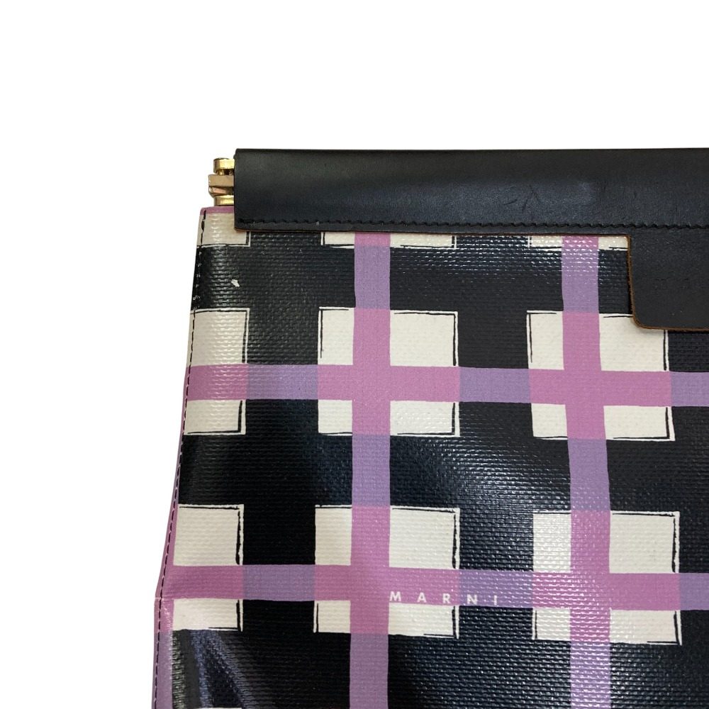 マルニ フラワーカフェ チェックプリント PVC クラッチバッグ
