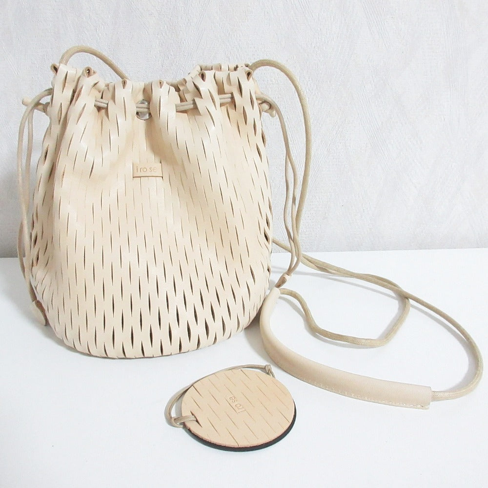イロセ Net Bucket Mini レザーショルダーバッグ