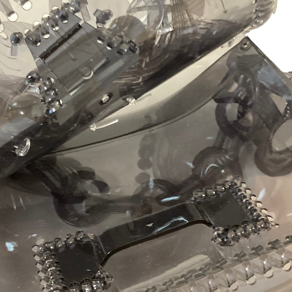 マメクロゴウチ Transparent Sculptural Mini Chain ショルダーバッグ
