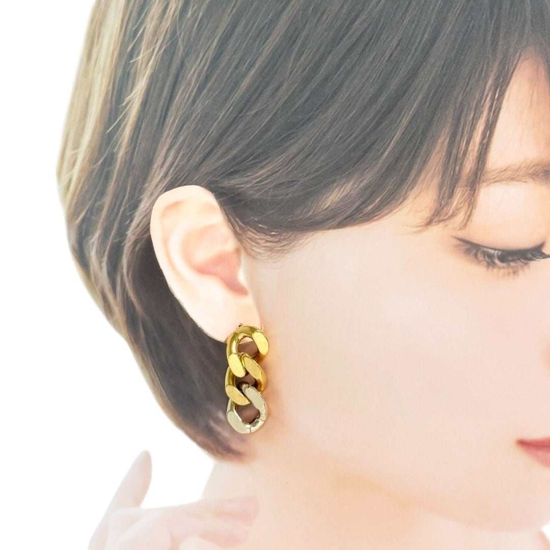 イヴサンローラン ピアス