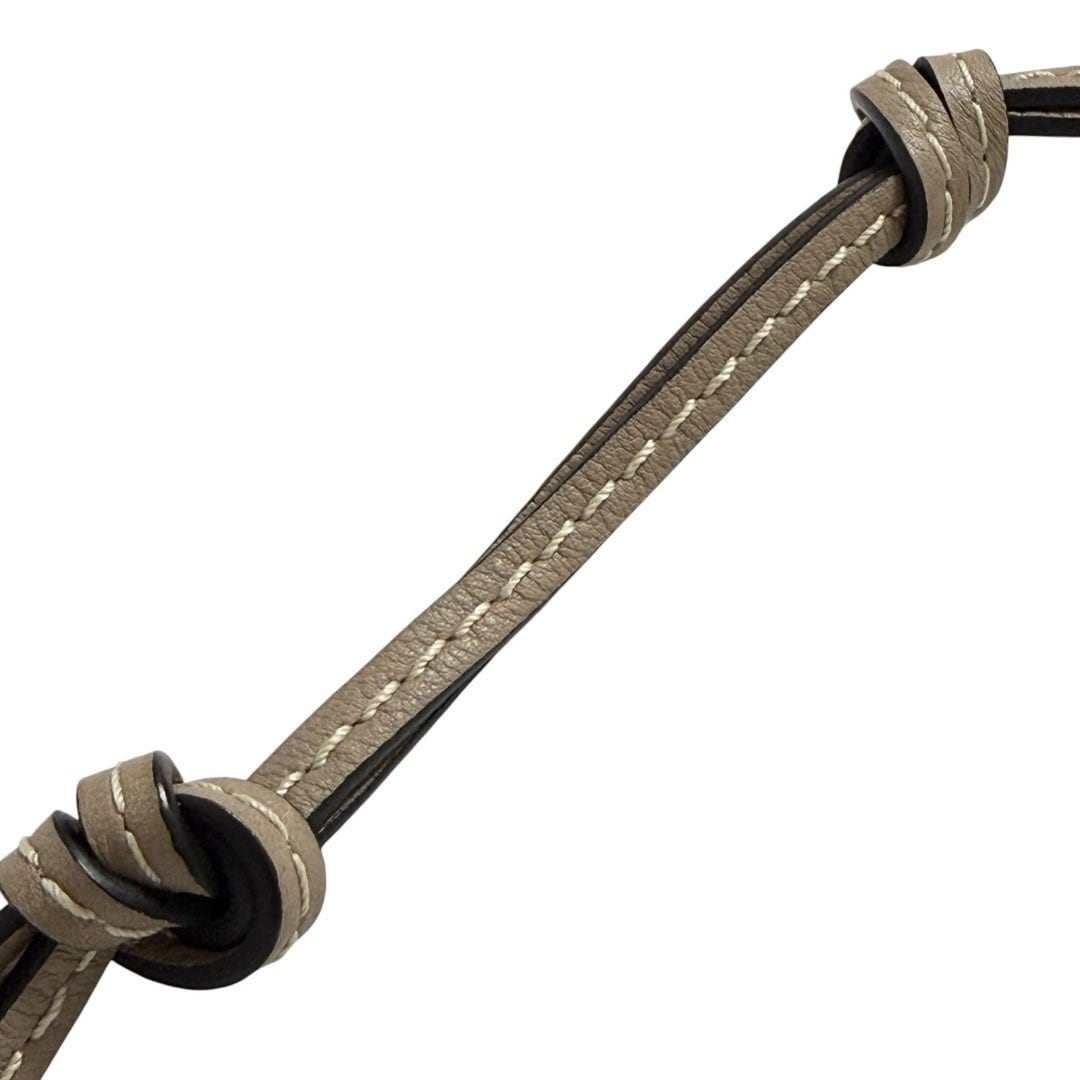 ロエベ レザー バッグチャームストラップ