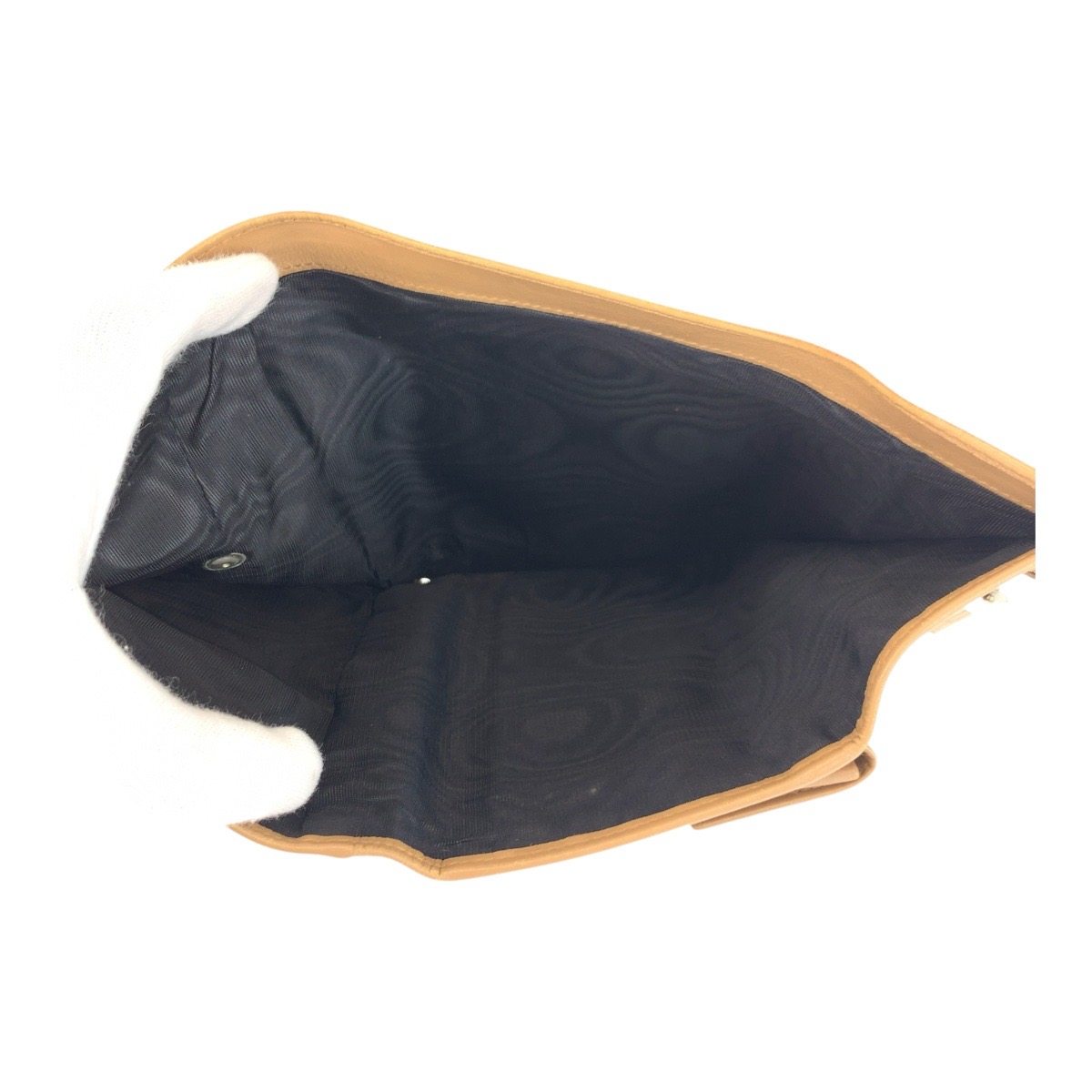プラダ レザー二つ折り財布