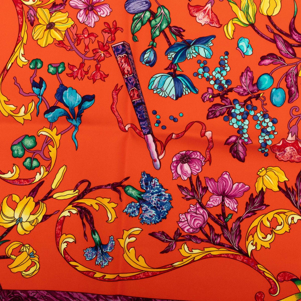 エルメス カレ90 Pierres d'Orient et d'Occident シルクスカーフ