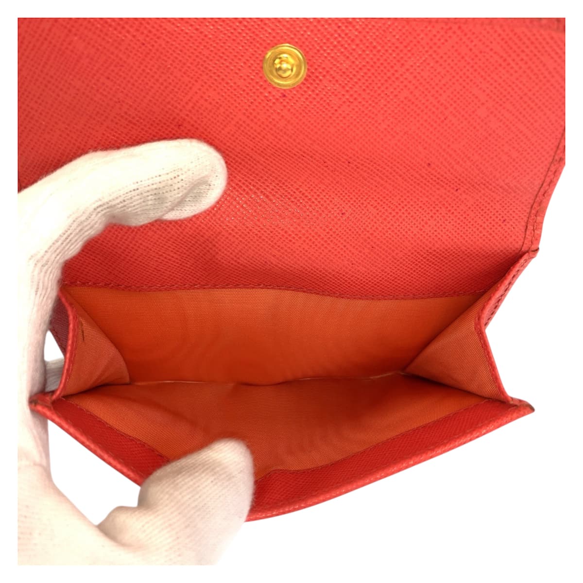 プラダ レザーコンパクトウォレット