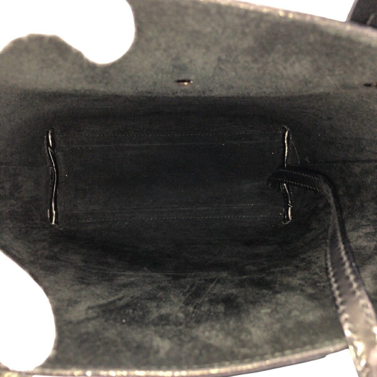 グッチ エナメルハンドバッグ