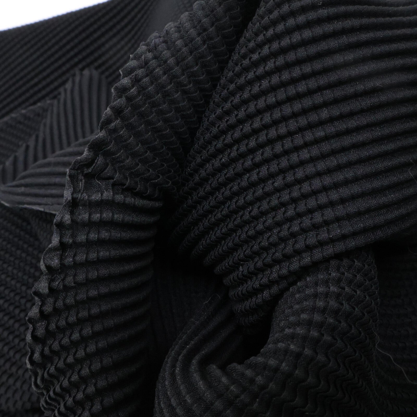 MeISSEY MIYAKE ポリエステル トップ