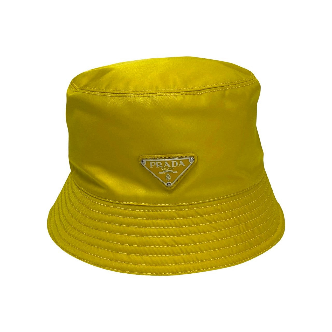 プラダ Re-Nylon トライアングルロゴ バケットハット