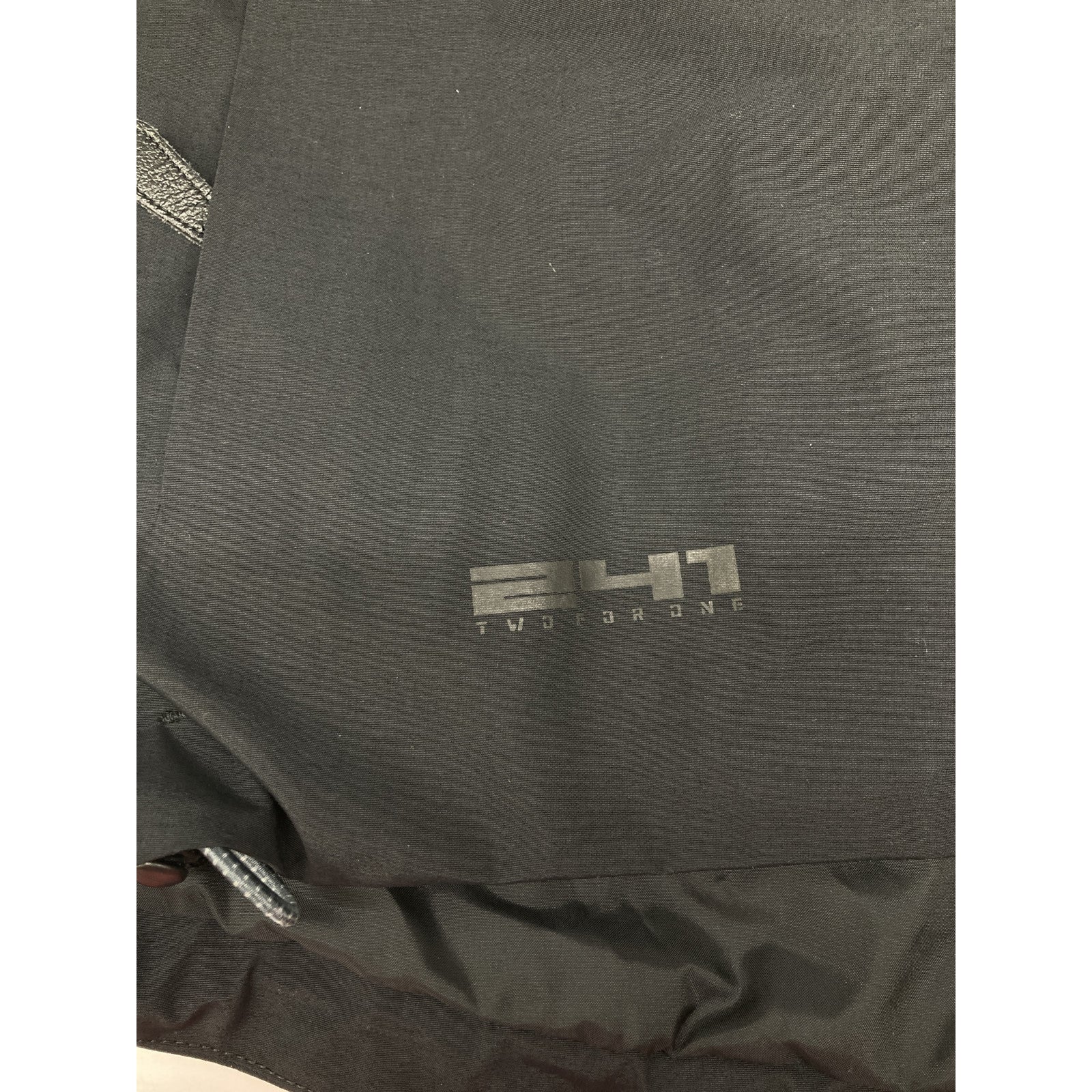トゥーフォーワン MB1960 GORE-TEX マウンテンジャケット