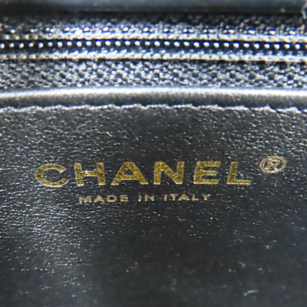 シャネル マトラッセ ココマーク ラムスキン ショルダーバッグ