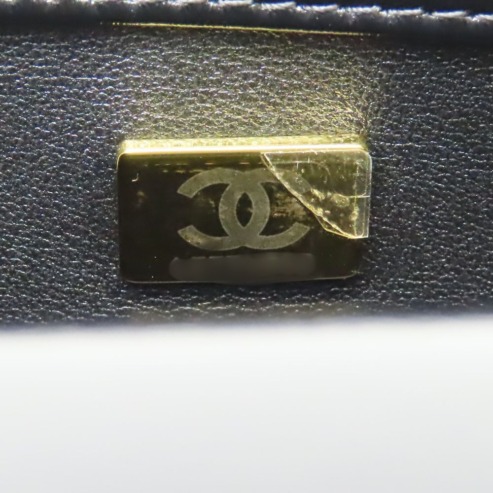 シャネル マトラッセ ココマーク ラムスキン ショルダーバッグ