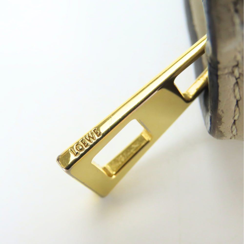 ロエベ アナグラム レザー二つ折り財布