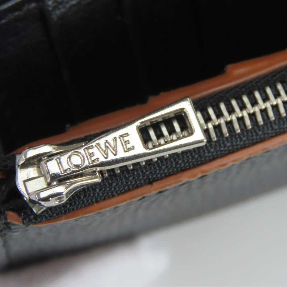 ロエベ レザー三つ折り財布