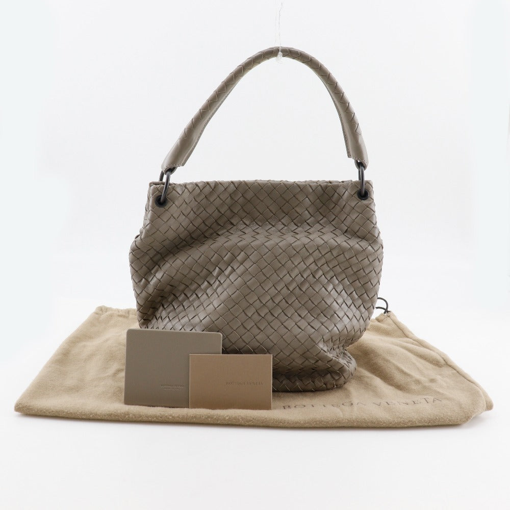 ボッテガヴェネタ イントレチャート ラムスキン ショルダーバッグ