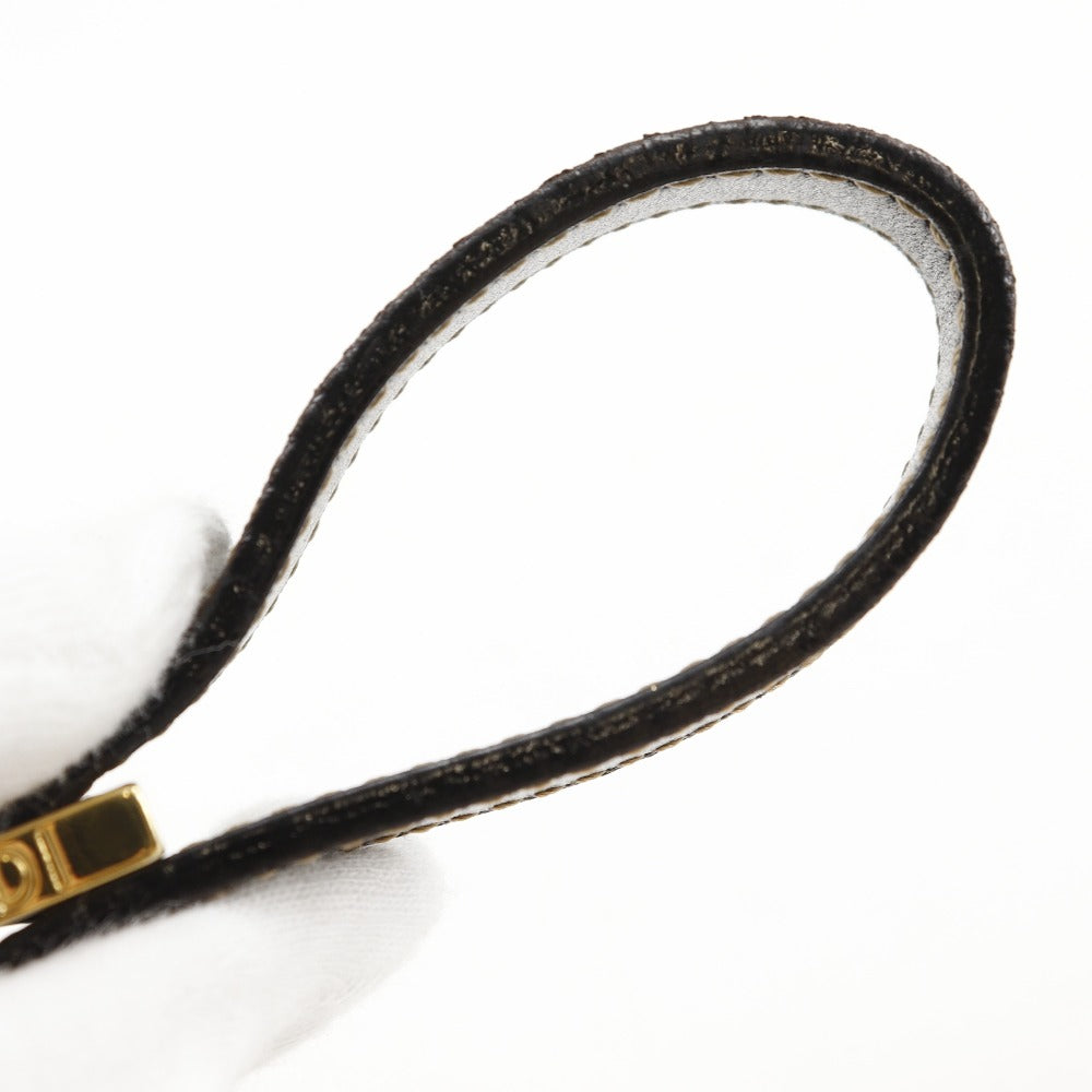 フェンディ マンマ バゲット ビニール ショルダー バッグ