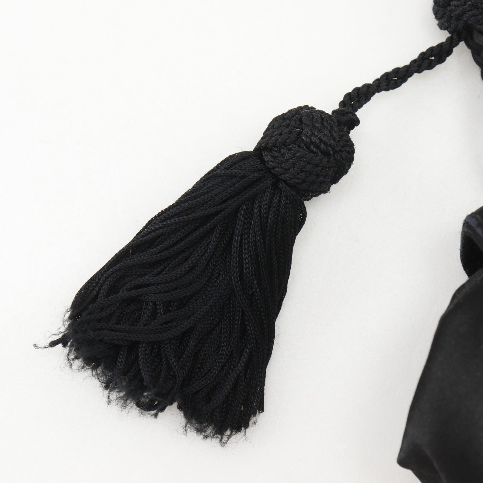 プラダ ロゴフリンジ サテンショルダーバッグ