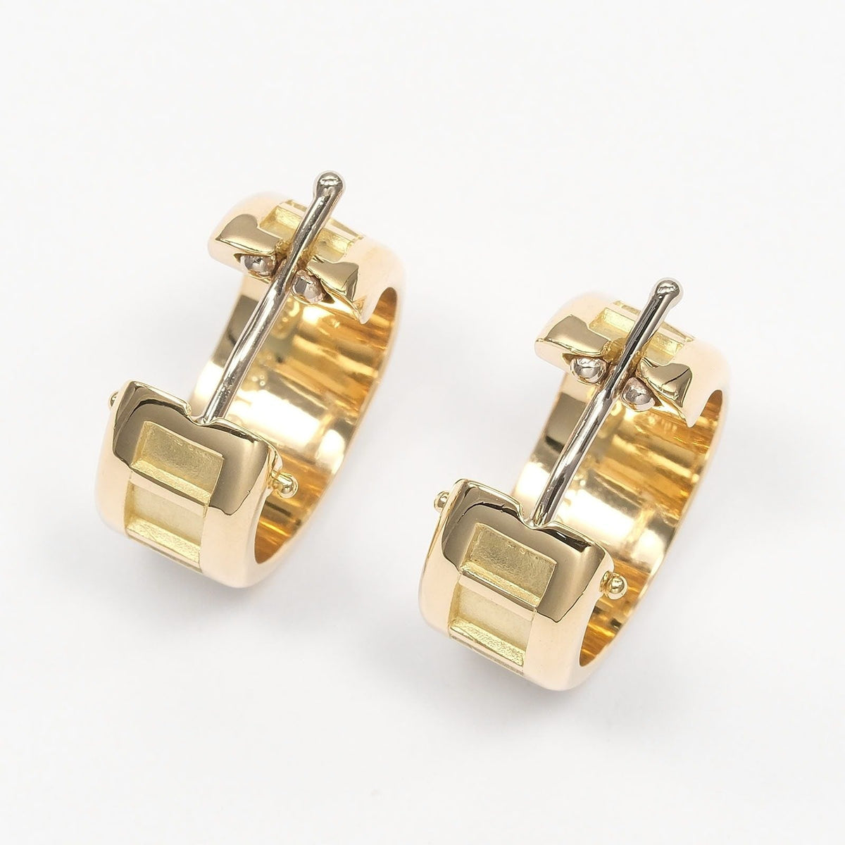 ティファニー アトラス Au750ピアス