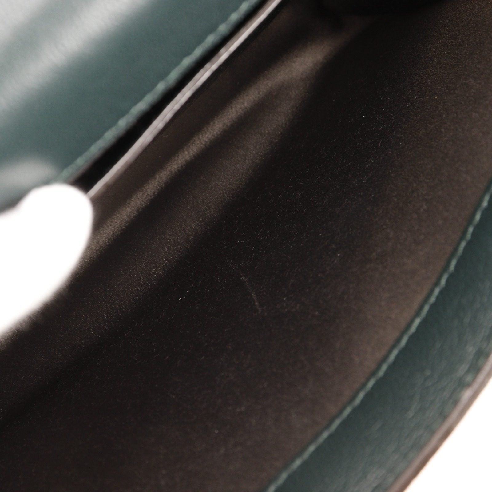 ジミーチュウ ヴァレンヌ 型押しレザーショルダーバッグ