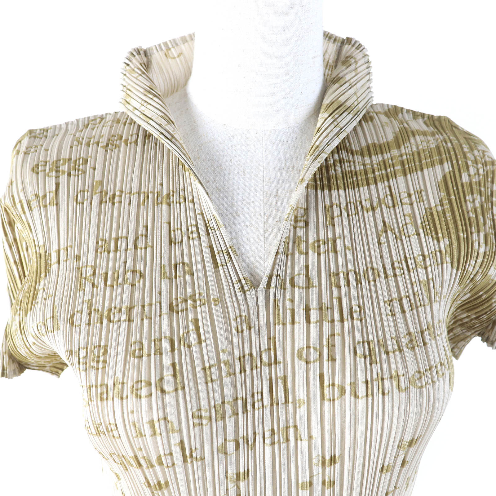 PLEATS PLEASE PP71-JK816 スキッパー ハイネック トップス