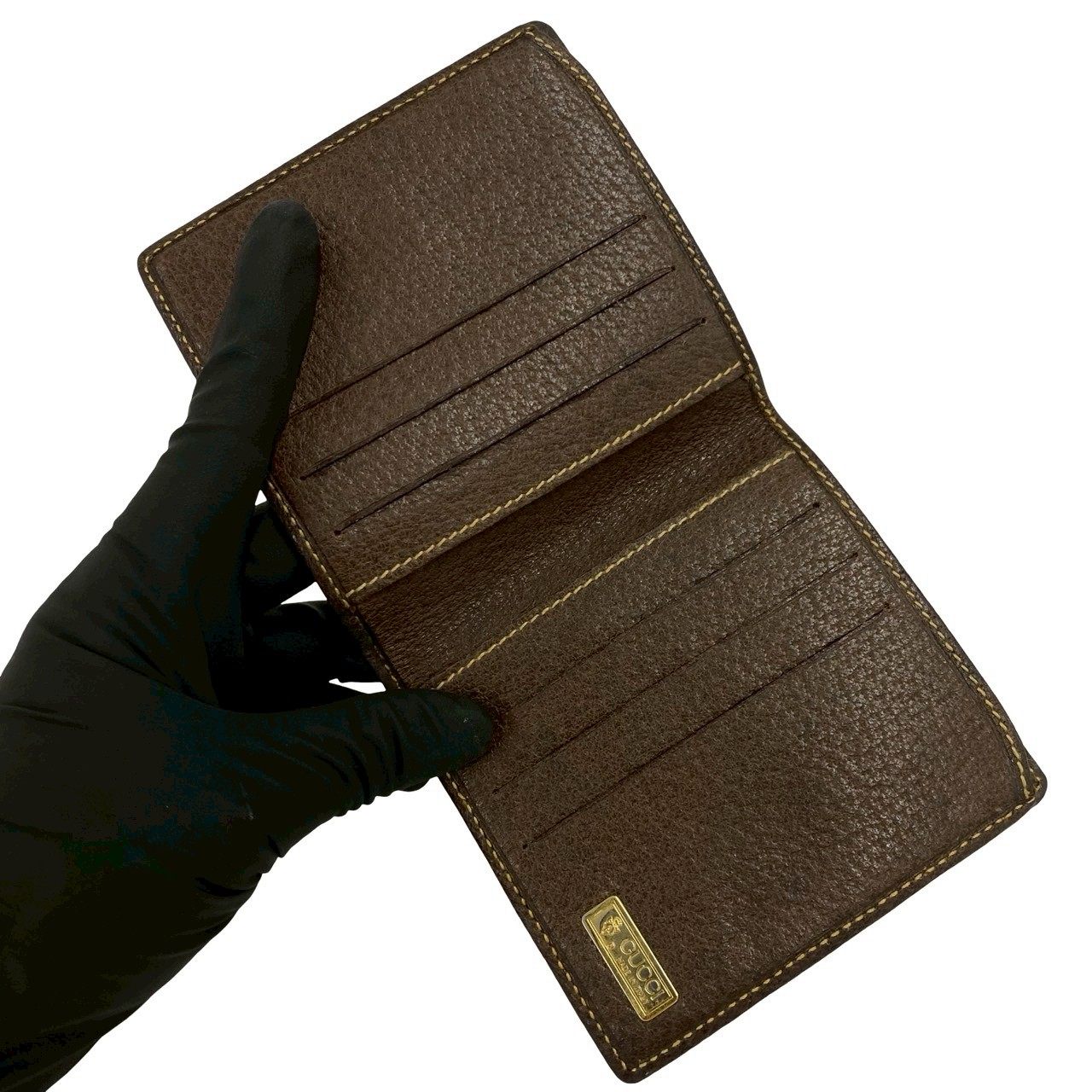 グッチ レザー二つ折り財布