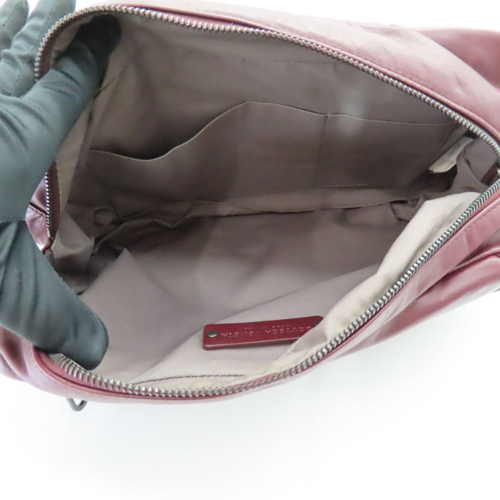 ボッテガヴェネタ イントレチャート レザー ボディバッグ