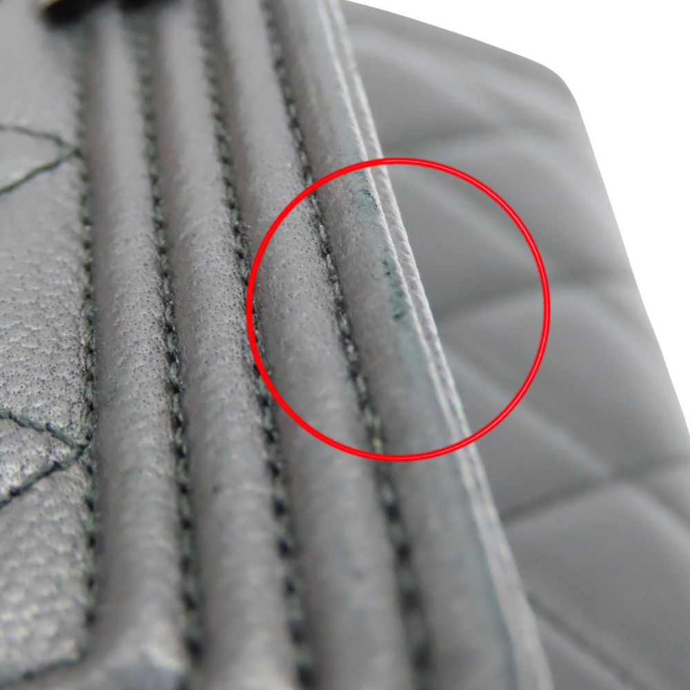 シャネル ボーイ シャネル キャビア ロング財布