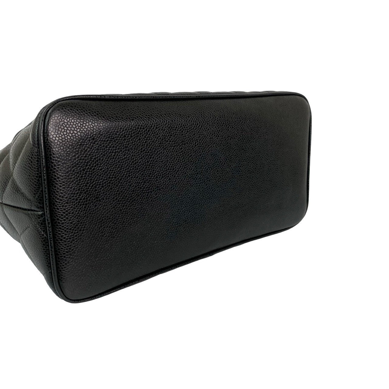 シャネル マトラッセ キャビア レザー トート バッグ